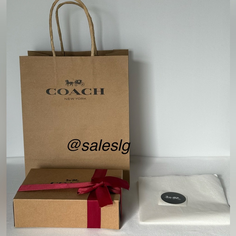 Coach Packaging Supplies extra small-sized packaging for medium-small wallets